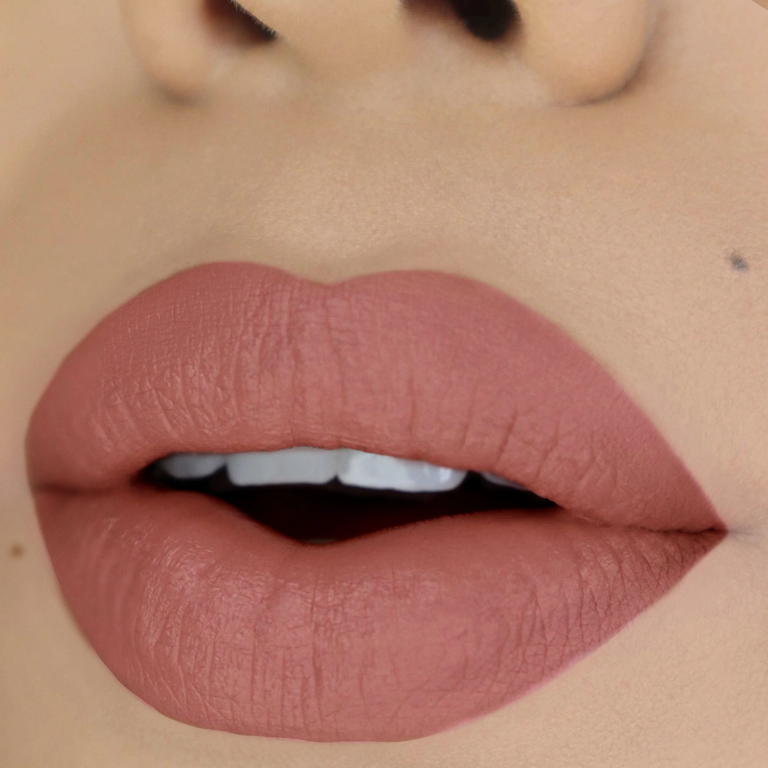 Matte Liquid Lips (011, Syrup)