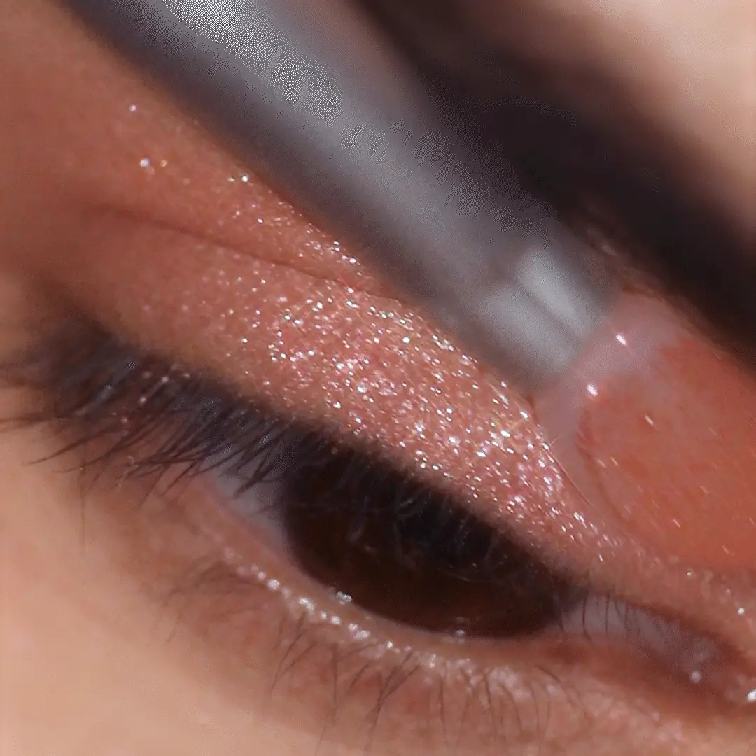 290-Chroma-Light-Shadow-002-Tempting-3.webp Chroma Light Shadow (002, Tempting)