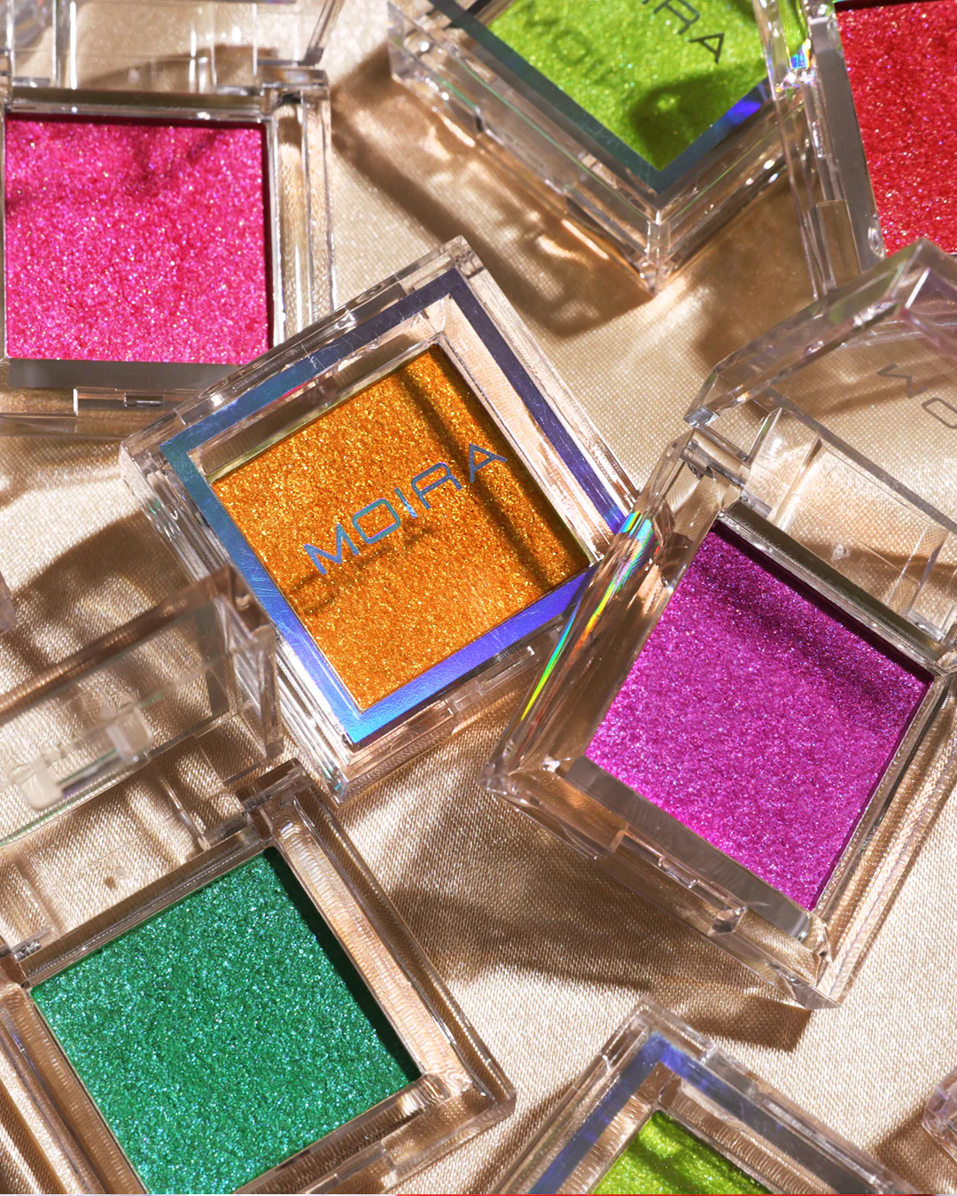 399-Lucent-Cream-Shadow-022-Stella-4.webp Lucent Cream Shadow (022, Stella)