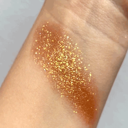 407-Lucent-Cream-Shadow-030-Dawn-4.gif Lucent Cream Shadow (030, Dawn)