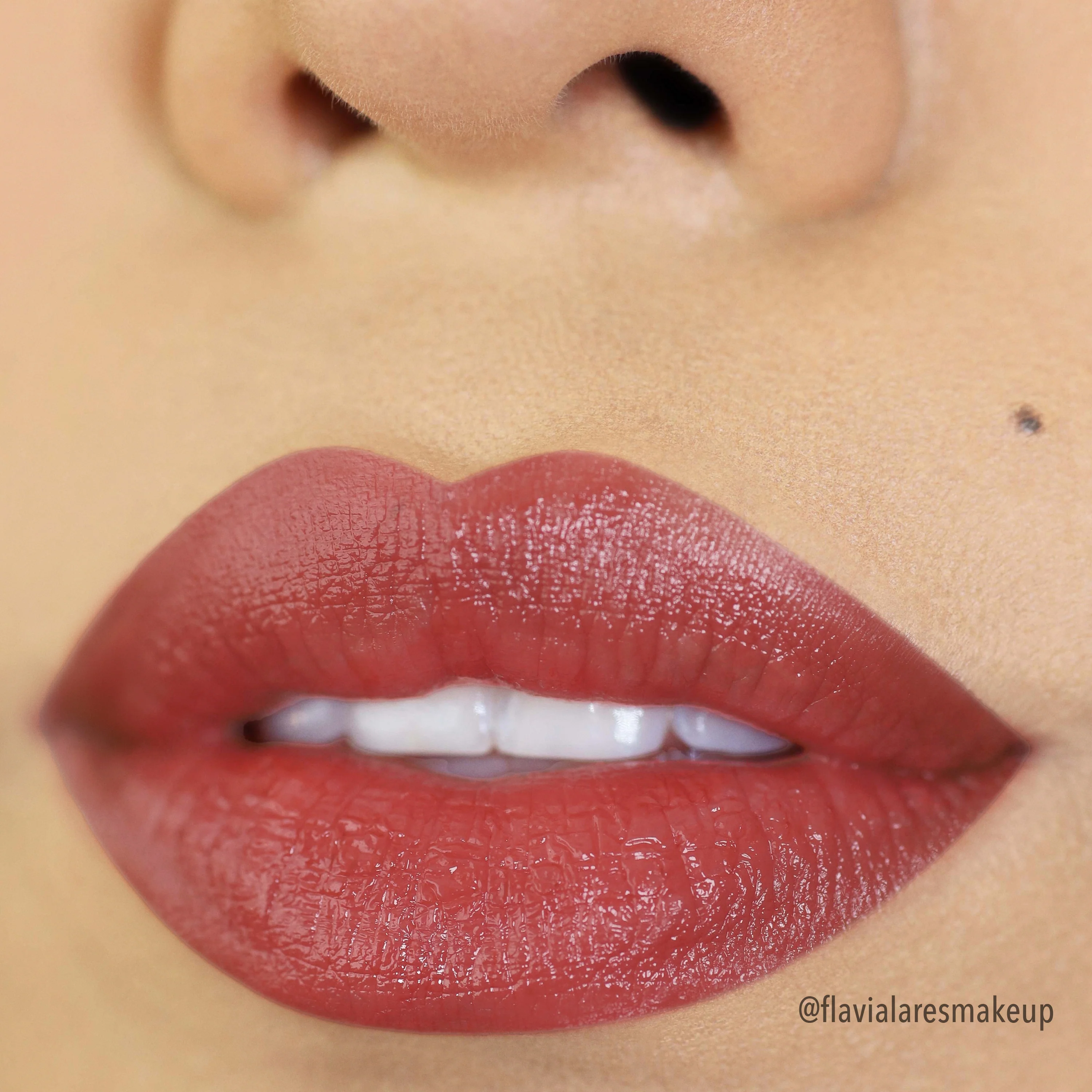 Signature Lipstick (009, Sun Tea)