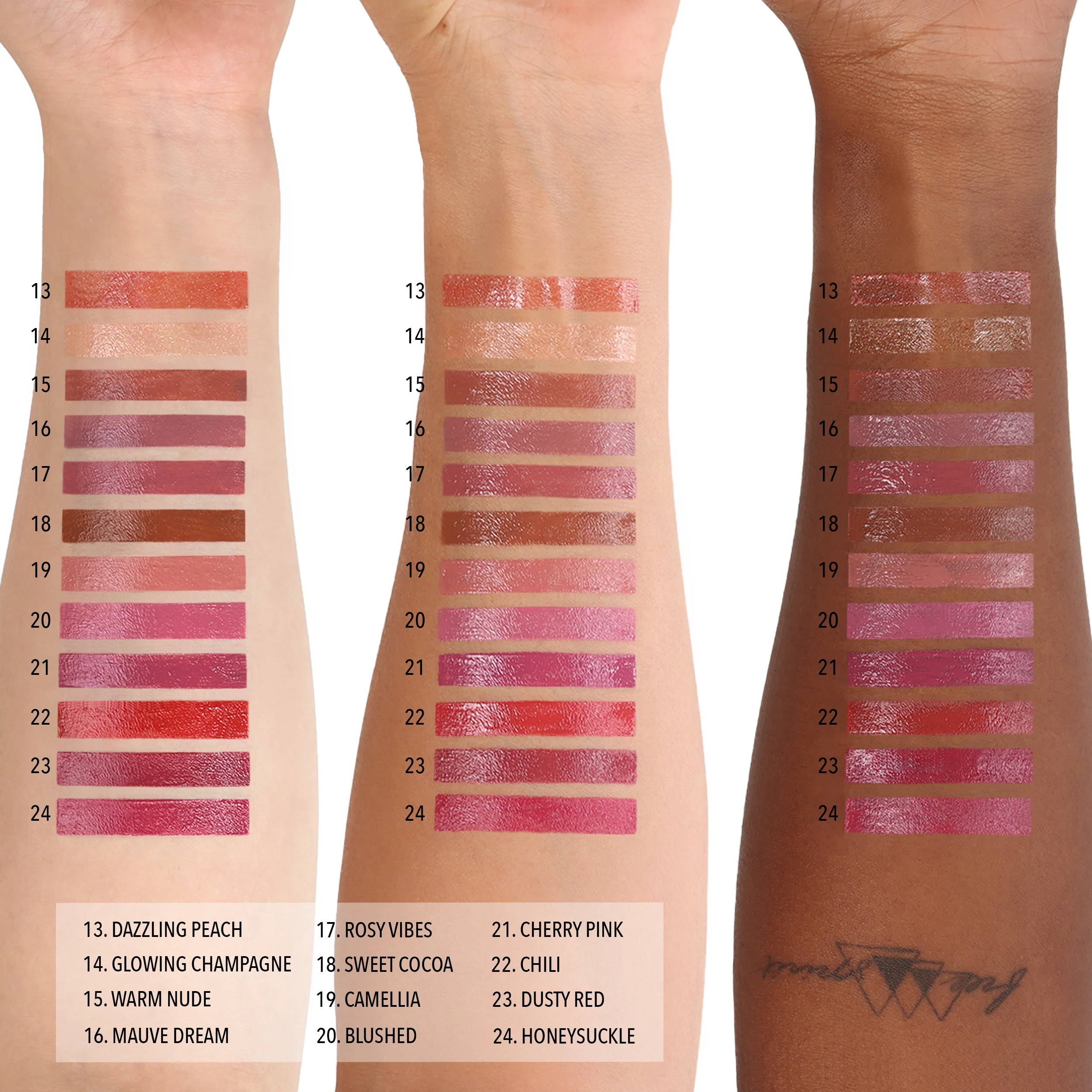51-Signature-Lipstick-013-Dazzling-Peach-3.webp Signature Lipstick (013, Dazzling Peach)