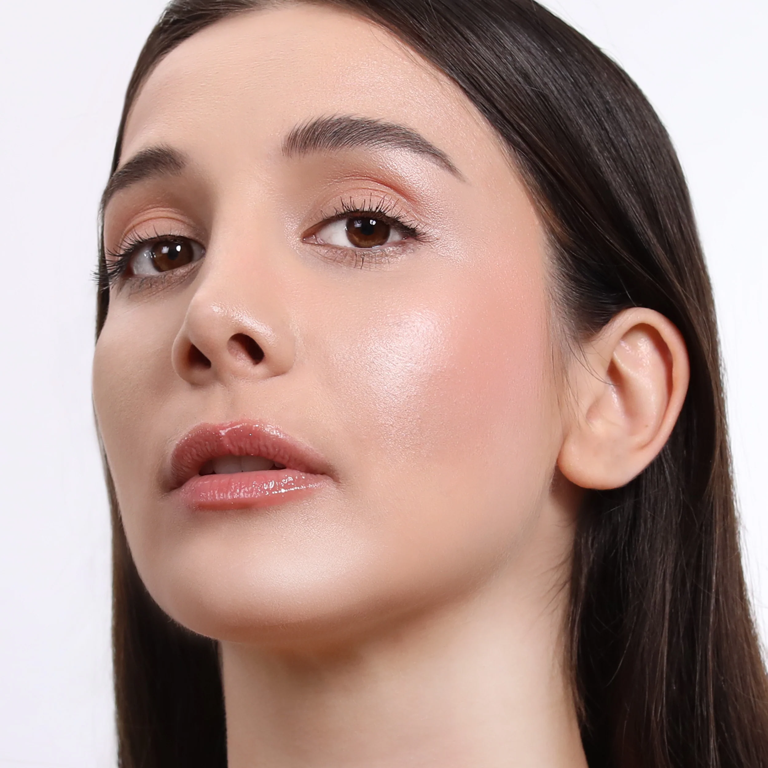 722-Glow-Show-Liquid-Highlighter-001-Vanilla-Bliss-4.webp Glow Show Liquid Highlighter (001, Vanilla Bliss)