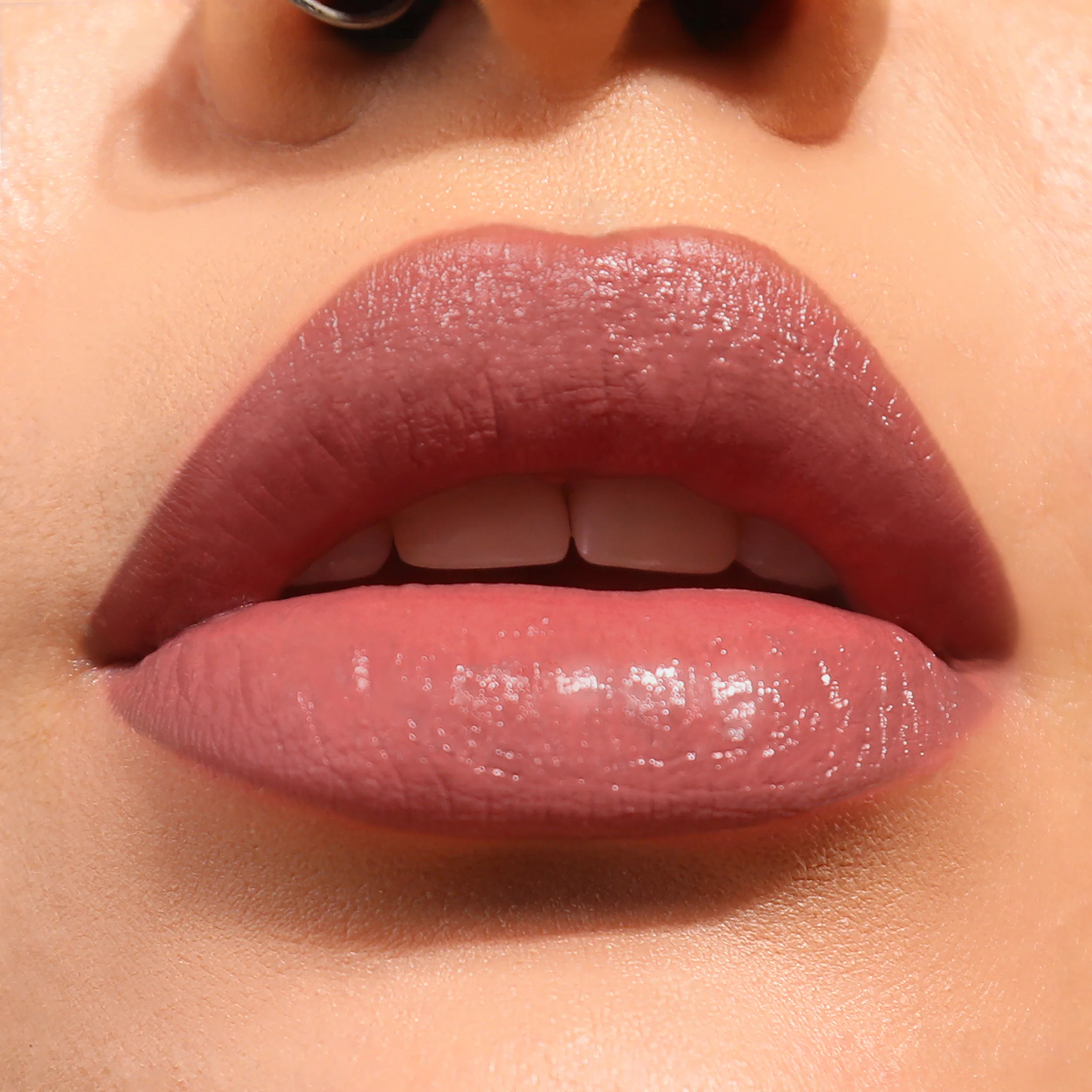 77-Lip-Goddess-Lipstick-001-Adore-3.webp Lip Goddess Lipstick (001, Adore)