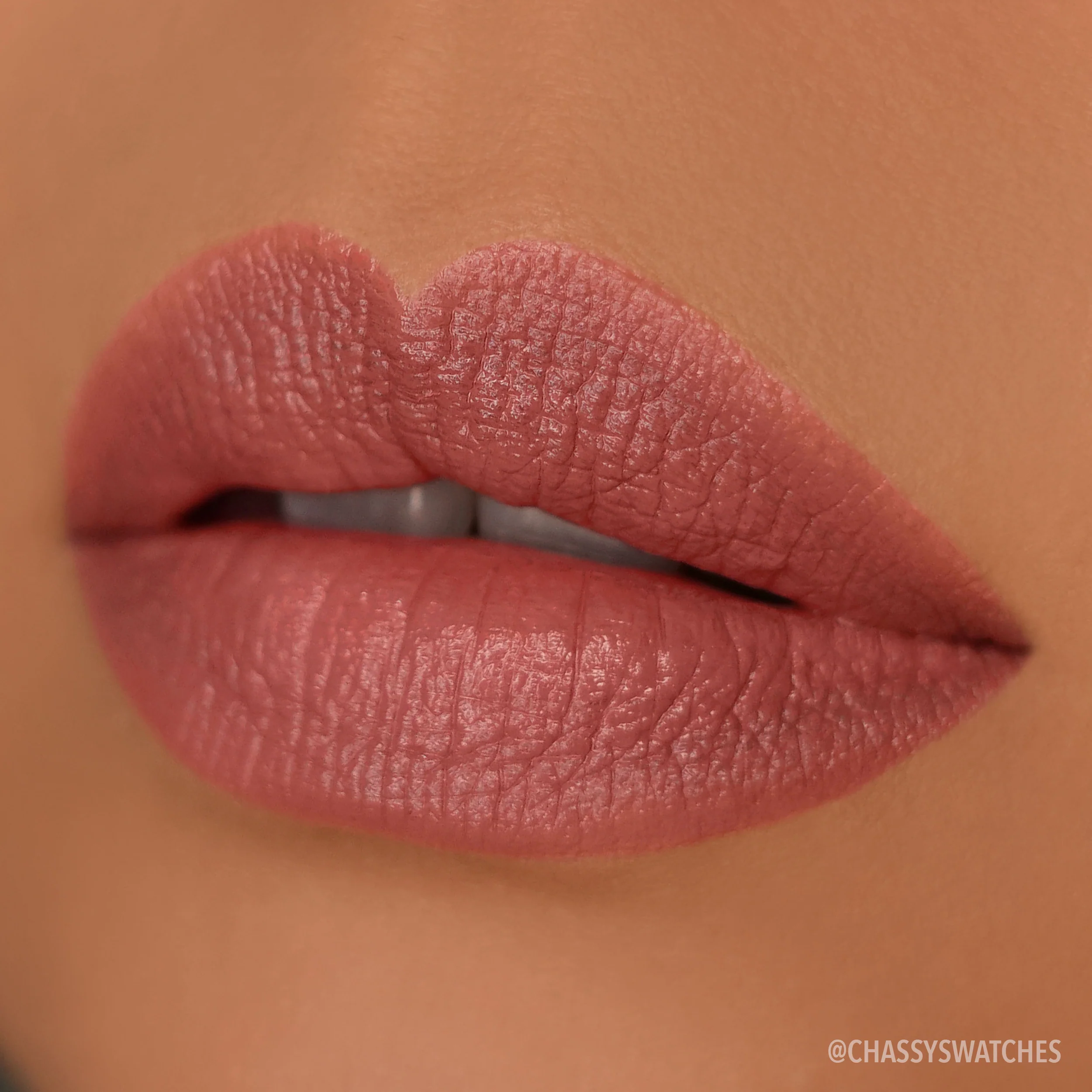 77-Lip-Goddess-Lipstick-001-Adore-4.webp Lip Goddess Lipstick (001, Adore)