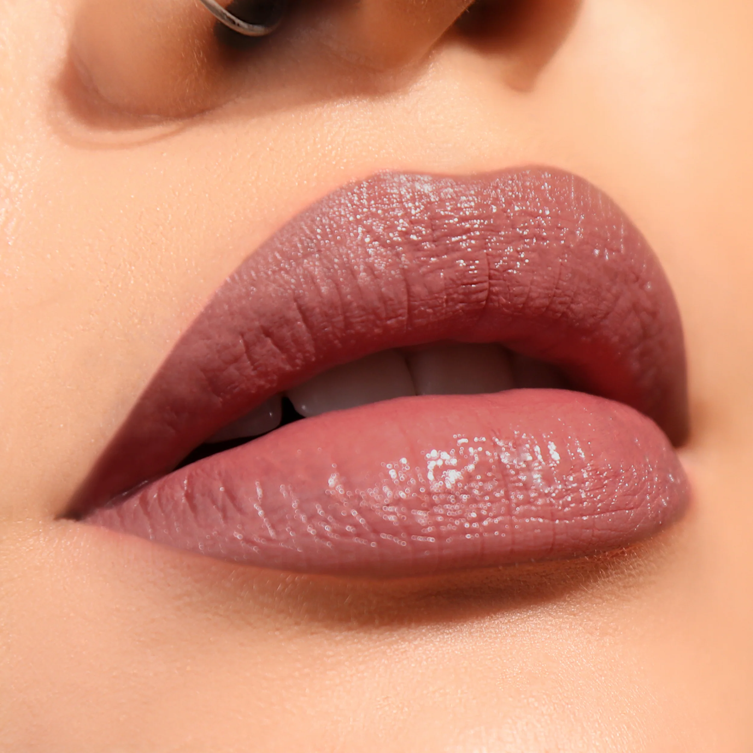 78-Lip-Goddess-Lipstick-002-Sweetie-3.webp Lip Goddess Lipstick (002, Sweetie)