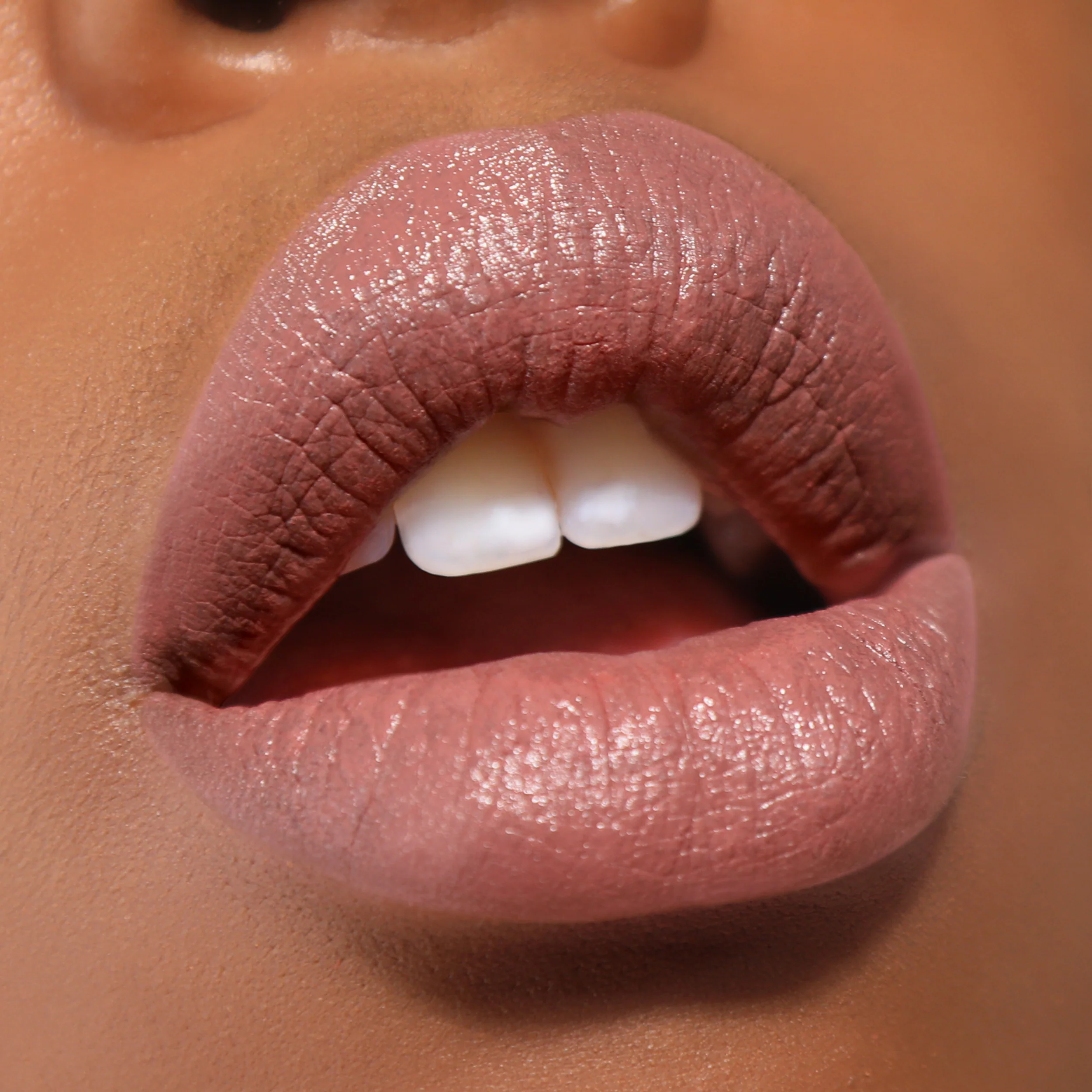 78-Lip-Goddess-Lipstick-002-Sweetie-6.webp Lip Goddess Lipstick (002, Sweetie)