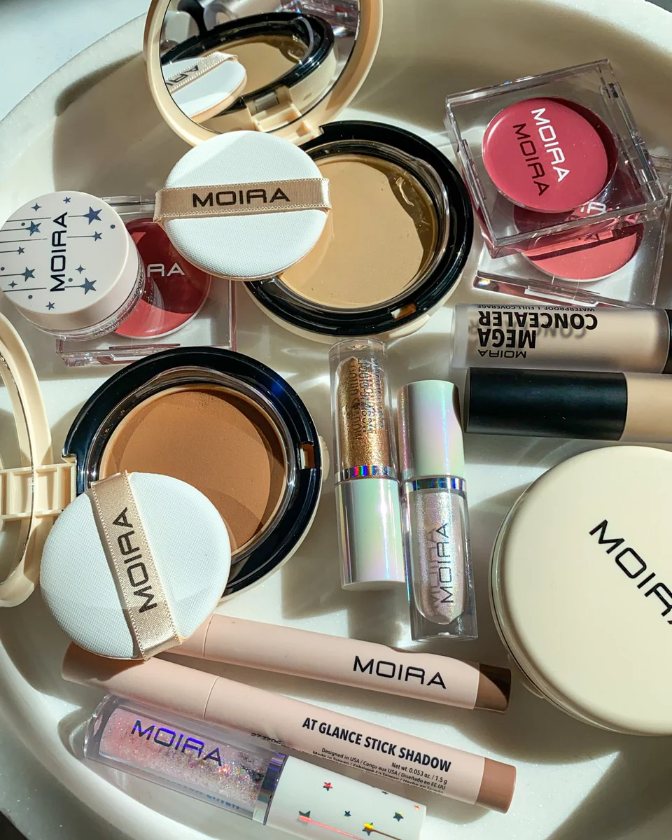 792-Complete-WearTM-Powder-Foundation-750C-6.webp Complete Wear™ Powder Foundation (750C)