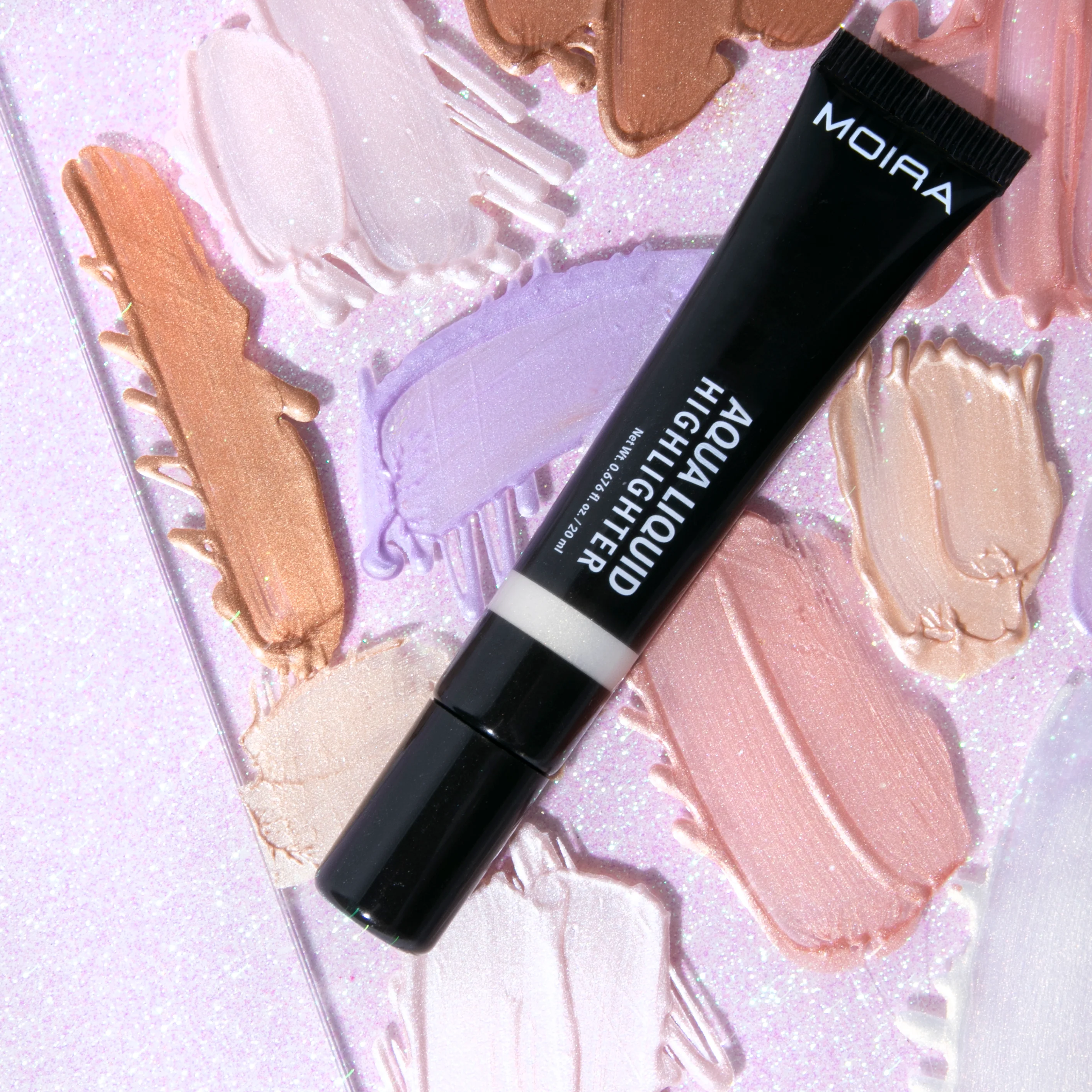 874-Aqua-Liquid-Highlighter-005-Breeze-Bronzed-3.webp Aqua Liquid Highlighter (005, Breeze Bronzed)