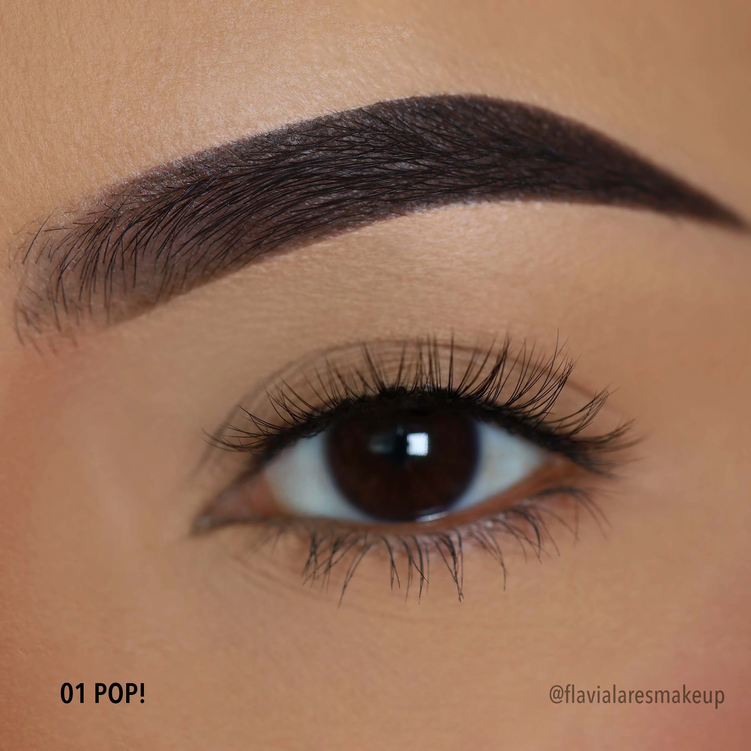 Natural Effect Bionic Vegan Faux Lashes (001, Pop!)